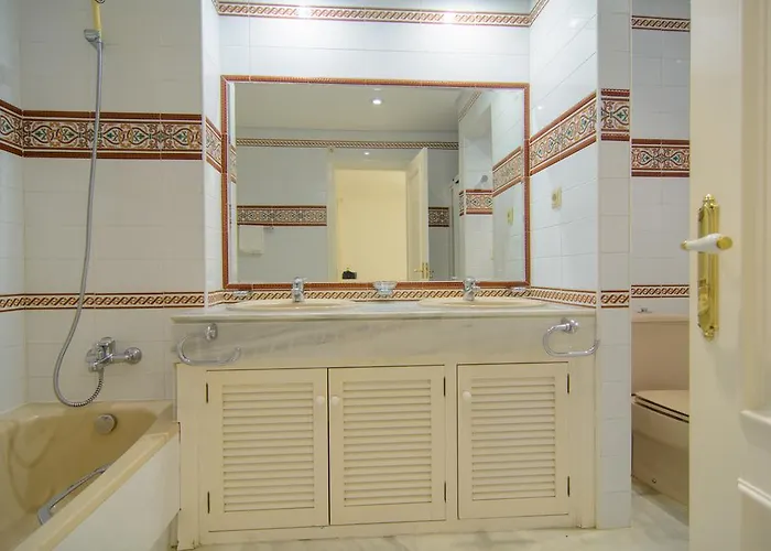 In White Pearl * Marbella