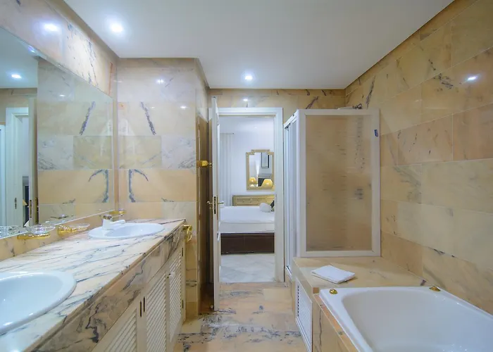 In White Pearl Apartament *